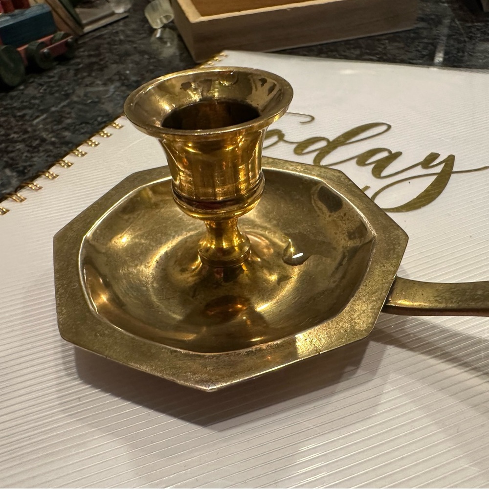 Single brass taper candlestick holder - Picture 3 of 6